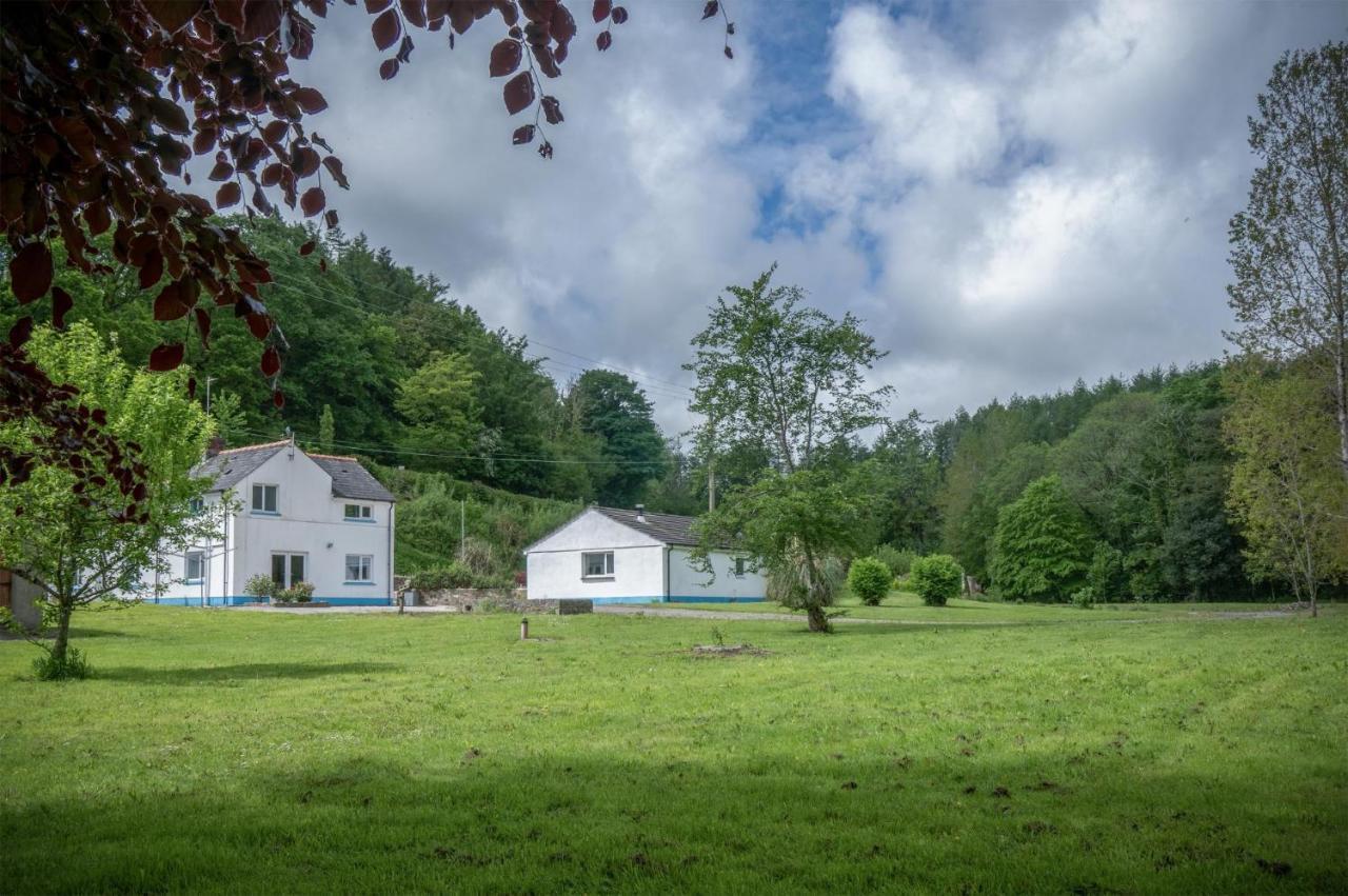Tucking Mill - 3 Bedroom Holiday Home - Stepaside Stepaside  Экстерьер фото