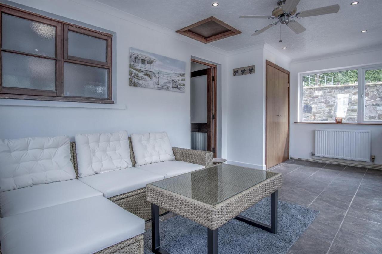 Tucking Mill - 3 Bedroom Holiday Home - Stepaside Stepaside  Экстерьер фото