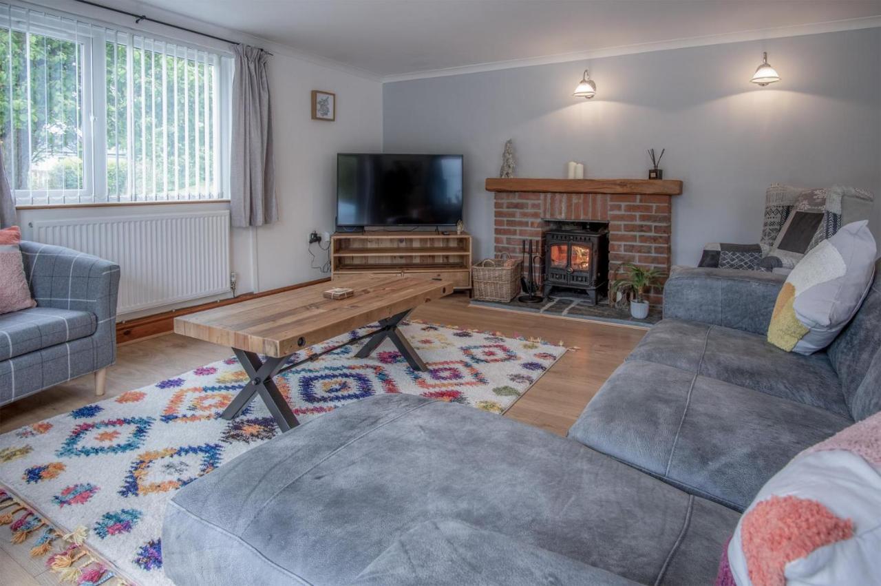 Tucking Mill - 3 Bedroom Holiday Home - Stepaside Stepaside  Экстерьер фото
