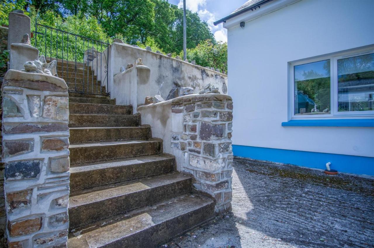 Tucking Mill - 3 Bedroom Holiday Home - Stepaside Stepaside  Экстерьер фото