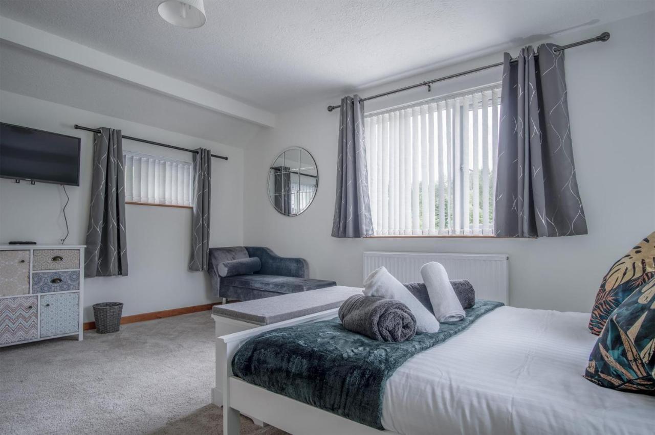 Tucking Mill - 3 Bedroom Holiday Home - Stepaside Stepaside  Экстерьер фото