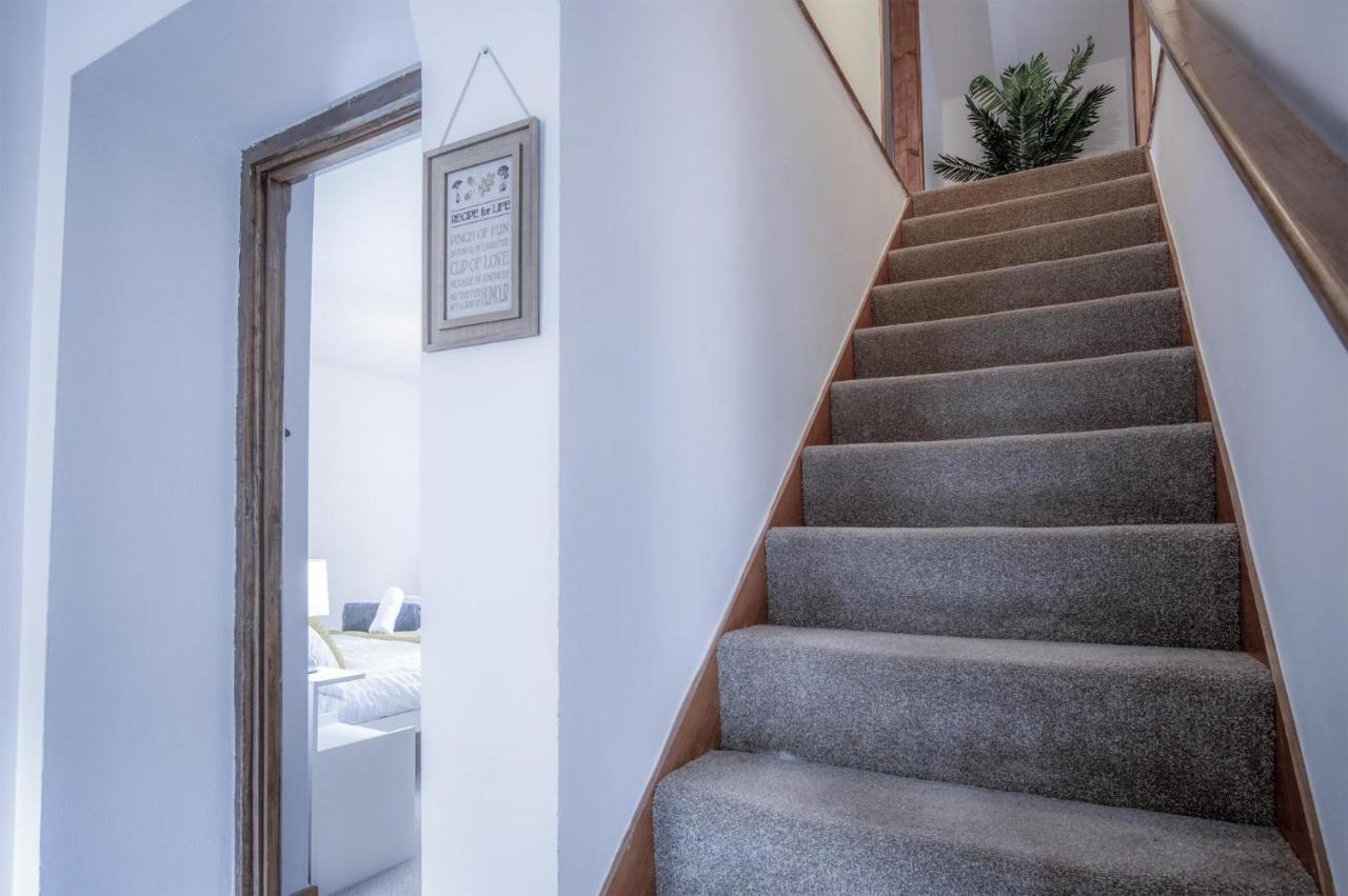 Tucking Mill - 3 Bedroom Holiday Home - Stepaside Stepaside  Экстерьер фото